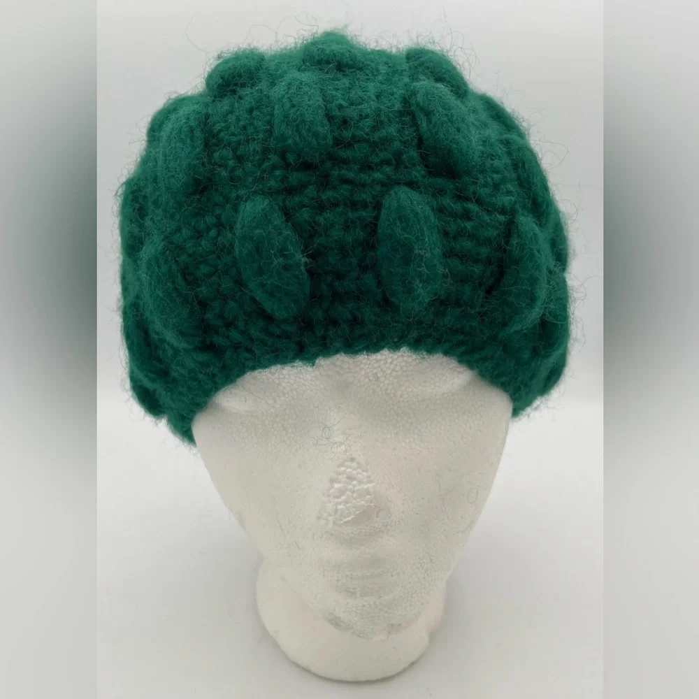 Vintage Italian Wool Green Chunky Knit Winter Fall Beanie Hat Cottagecore Knobby - Picture 11 of 15